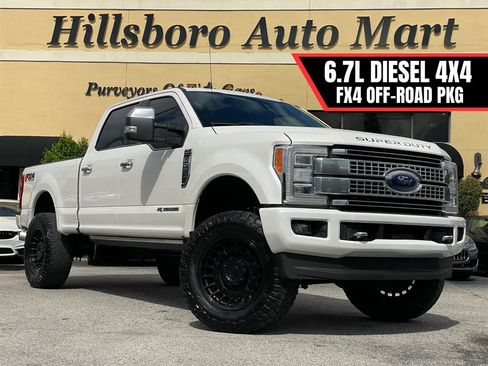 Used 2019 Ford F250 Platinum image 1
