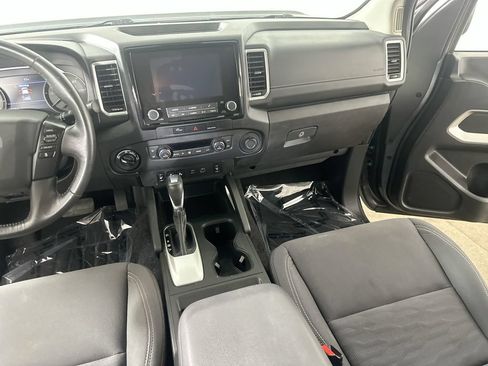 Used 2023 Nissan Frontier SV w/ SV Convenience Package AWD/4WD image 19
