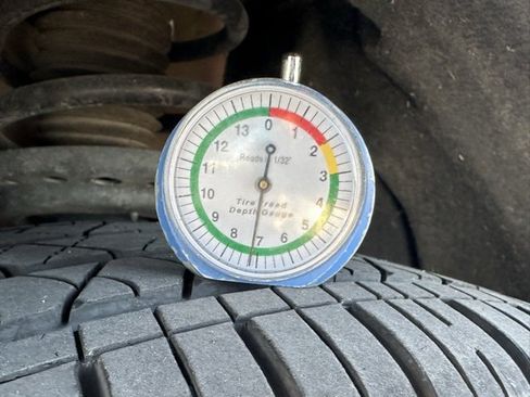 Certified 2022 Chevrolet Blazer Premier w/ Enhanced Convenience Package image 36