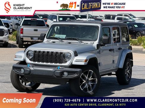 Used 2024 Jeep Wrangler Unlimited AWD/4WD image 1