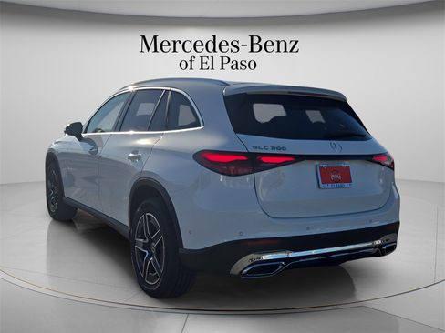 New 2026 Mercedes-Benz GLC 300 image 4