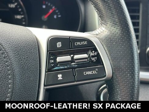 Used 2020 Kia Sorento SX image 24