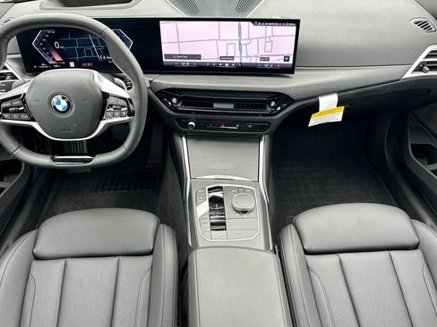Used 2026 BMW 330i Sedan w/ Premium Package RWD image 12