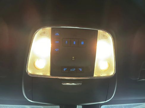 Used 2017 Jeep Grand Cherokee Limited w/ Trailer Tow Group IV image 27