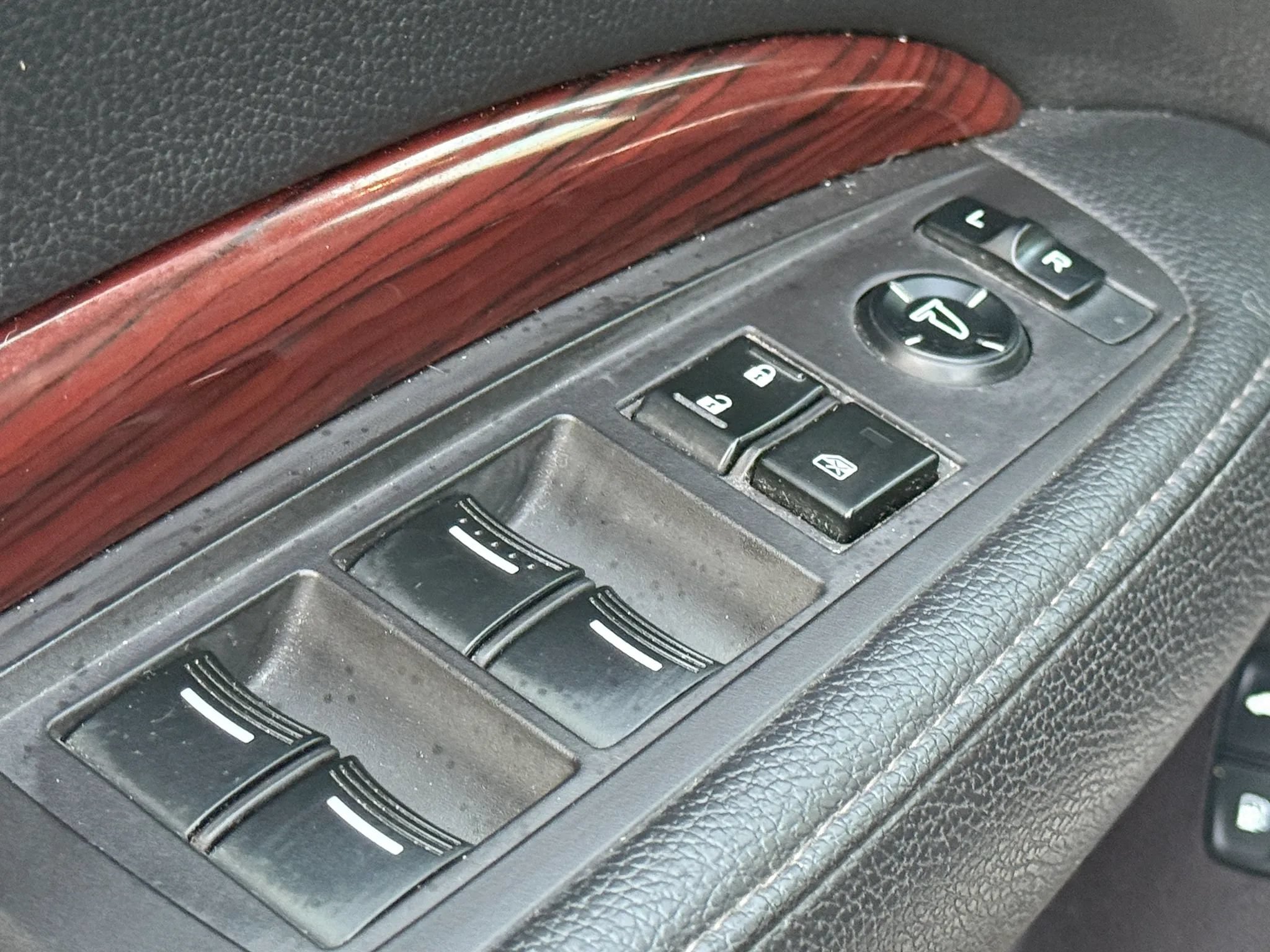 Used 2014 Acura MDX w/ Technology Package FWD image 24