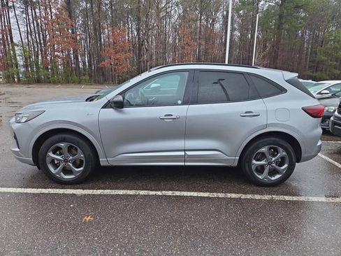Used 2024 Ford Escape ST-Line image 5