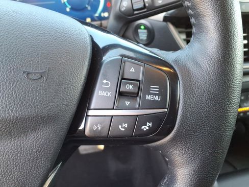 Used 2021 Ford Escape SEL w/ Technology Package image 19