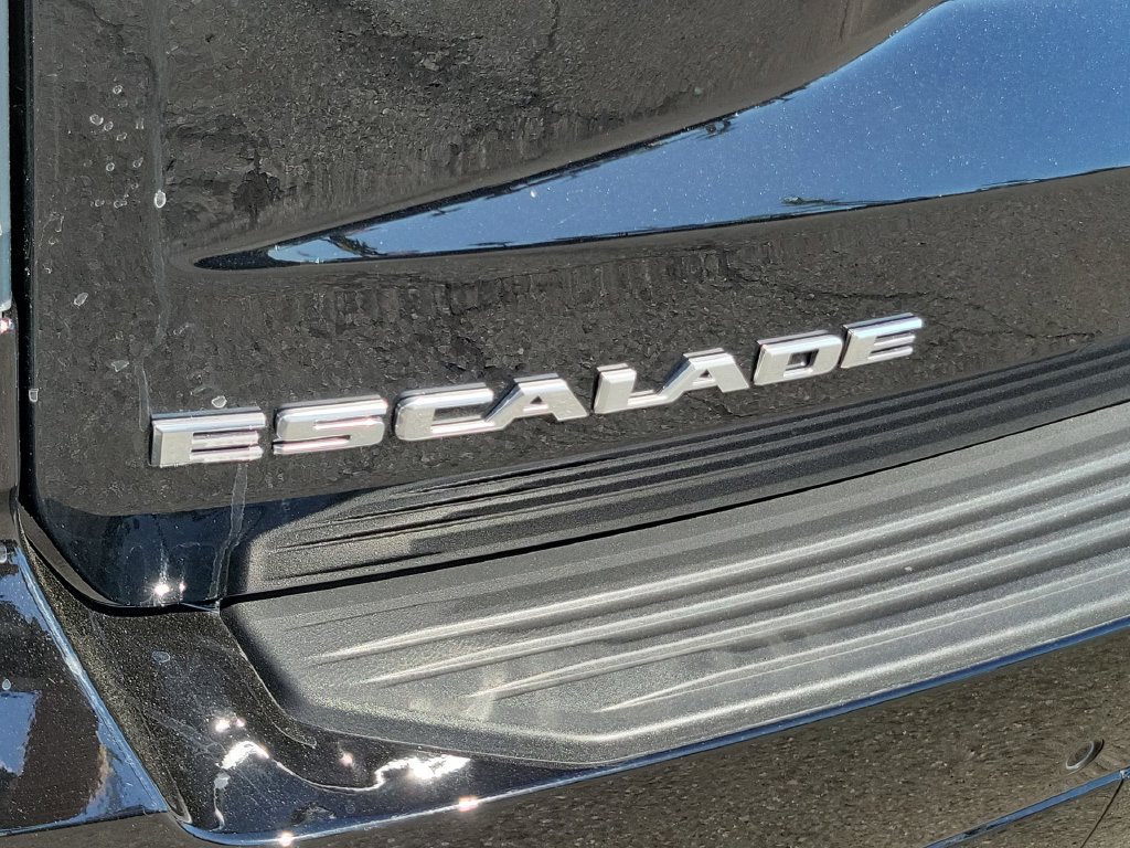 Used 2026 Cadillac Escalade Platinum Sport AWD/4WD image 32