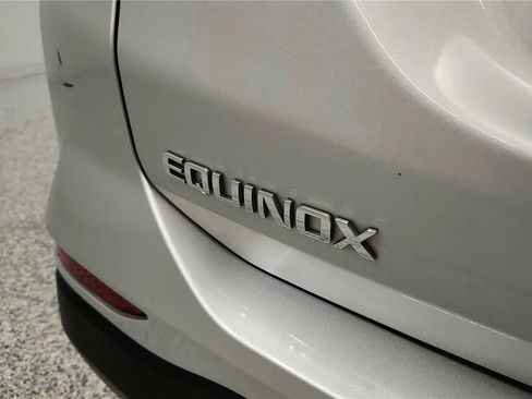 Used 2022 Chevrolet Equinox LT image 17