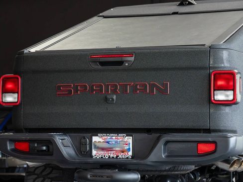Used 2023 Jeep Gladiator Sport AWD/4WD image 20