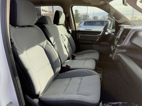 Used 2019 RAM 1500 Big Horn image 16