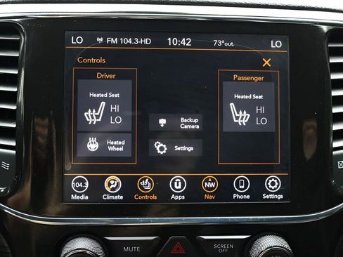 Used 2022 Jeep Grand Cherokee Laredo X RWD image 24
