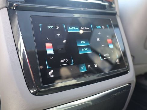 Used 2026 Cadillac Escalade IQ Sport 1 w/ LPO, ONYX Package AWD/4WD image 21