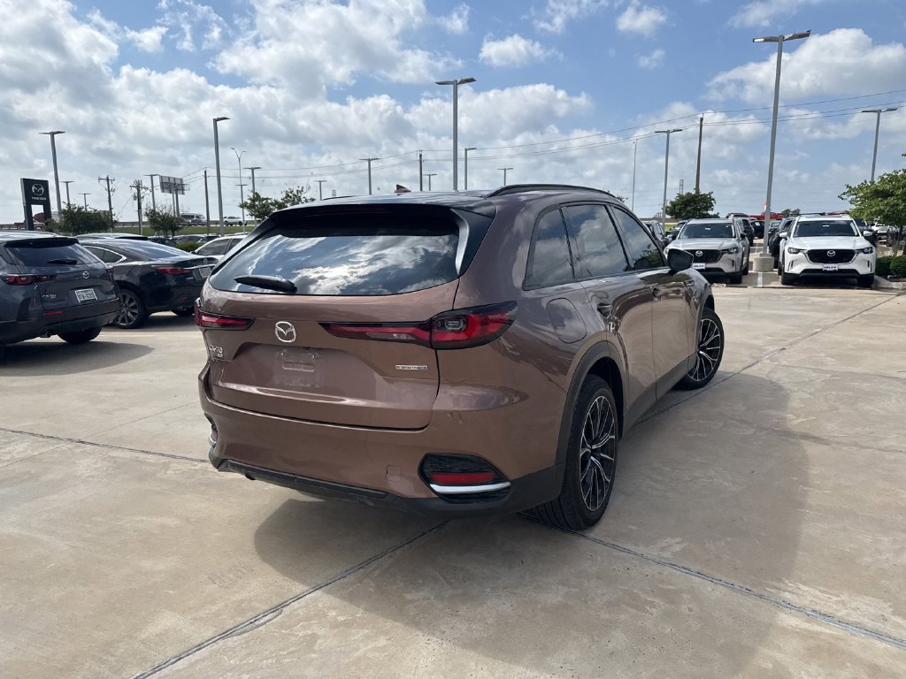 Used 2025 MAZDA CX-70 Plug-In Hybrid w/ Premium Plus AWD/4WD image 13