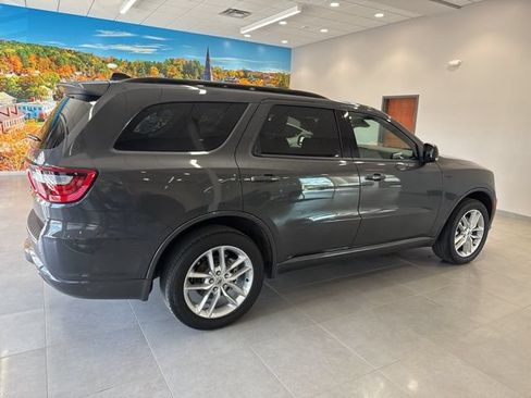Used 2024 Dodge Durango GT AWD/4WD image 7