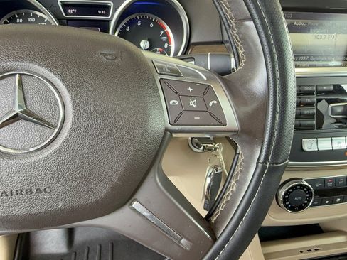 Used 2014 Mercedes-Benz ML 350 4MATIC image 19