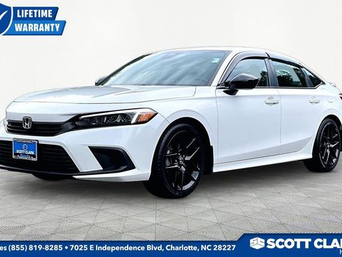 Used 2022 Honda Civic Sport image 3