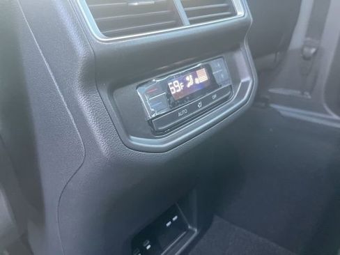 New 2026 Volkswagen Atlas SE FWD image 25