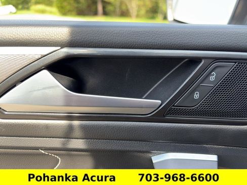 Used 2023 Volkswagen Tiguan SE R-Line FWD image 22