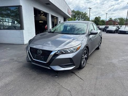 Used 2020 Nissan Sentra SV w/ Lighting Package FWD image 5