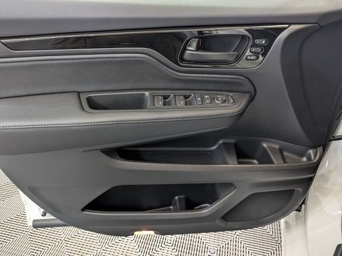 New 2026 Honda Odyssey Touring image 30