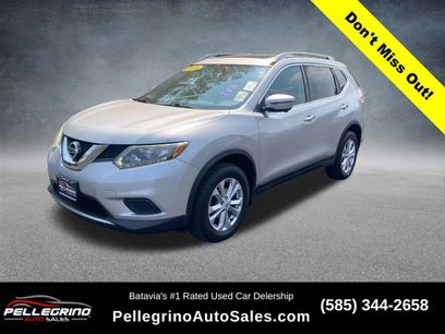 Used 2016 Nissan Rogue SV w/ SV Premium Package