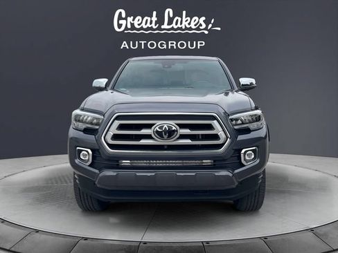 Used 2021 Toyota Tacoma Limited AWD/4WD image 8