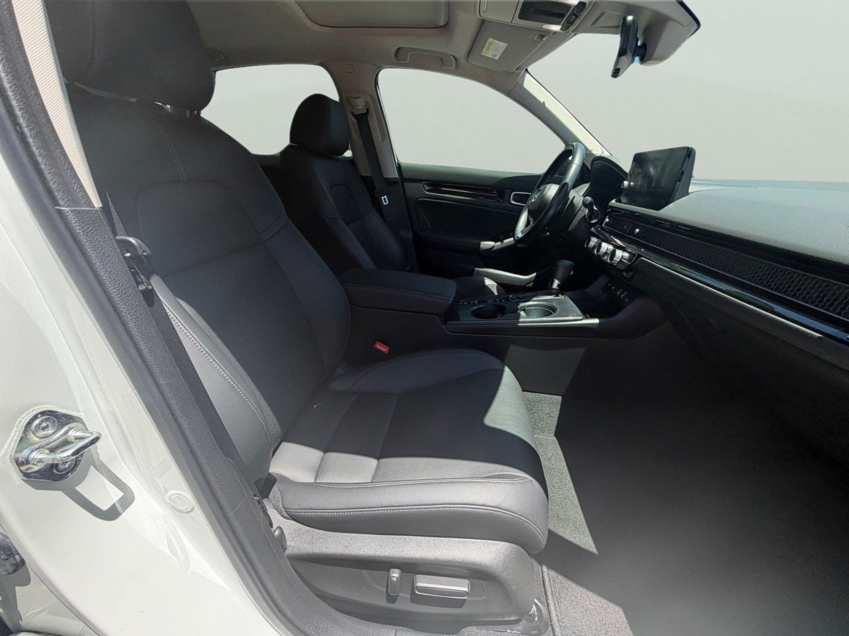 Used 2023 Honda Civic Touring image 17