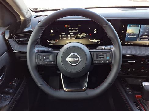 New 2026 Nissan Kicks SR w/ SR Premium Package AWD/4WD image 14