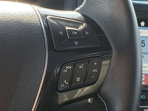 Used 2018 Ford Explorer Platinum image 26