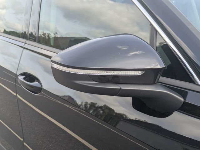 Certified 2026 Volkswagen Tiguan S FWD image 12
