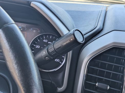 Used 2019 Ford F250 Lariat w/ Chrome Package image 32