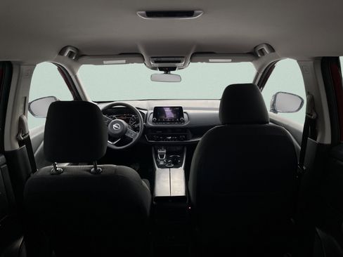 Used 2024 Nissan Rogue SV image 13