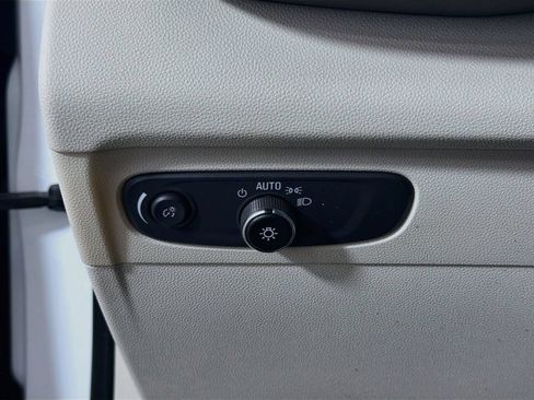 Used 2023 Buick Envision Preferred AWD/4WD image 12