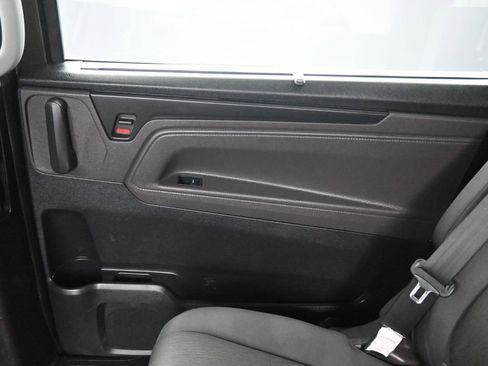 Used 2020 Honda Odyssey EX image 33