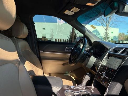 Used 2017 Ford Explorer Limited w/ Equipment Group 301A image 23