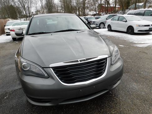 Used 2013 Chrysler 200 Touring w/ S Exterior Appearance Pkg image 2
