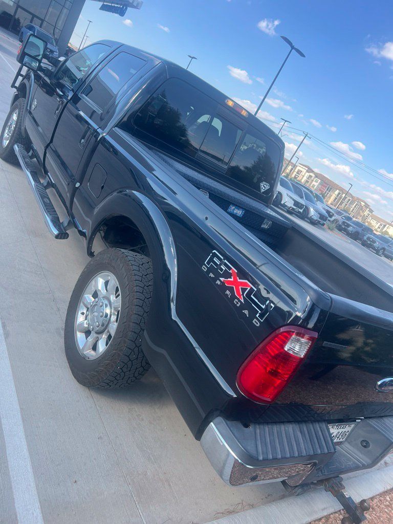 Used 2011 Ford F250 Lariat w/ Lariat Ultimate Pkg AWD/4WD image 17