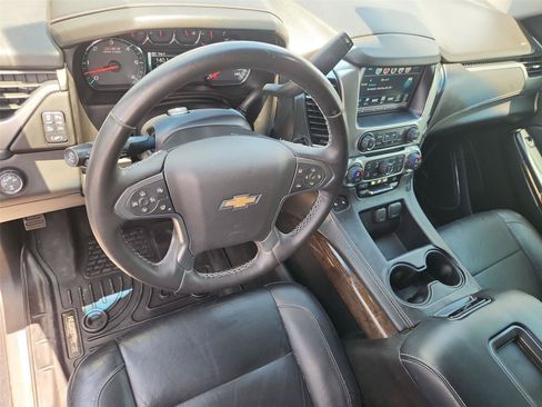 Used 2016 Chevrolet Tahoe LT AWD/4WD image 10