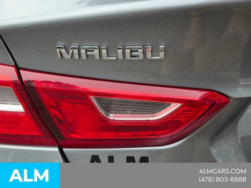 Used 2024 Chevrolet Malibu LT FWD image 12