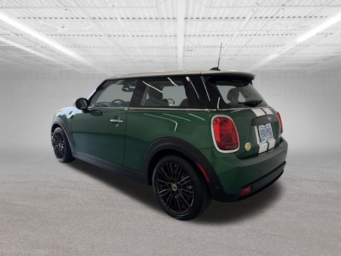 Used 2024 MINI Cooper SE FWD image 3
