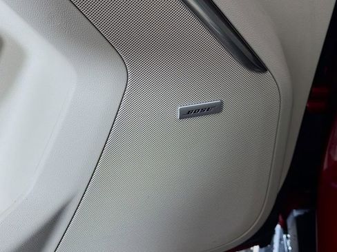 Used 2023 GMC Yukon Denali w/ Advanced Technology Package image 23