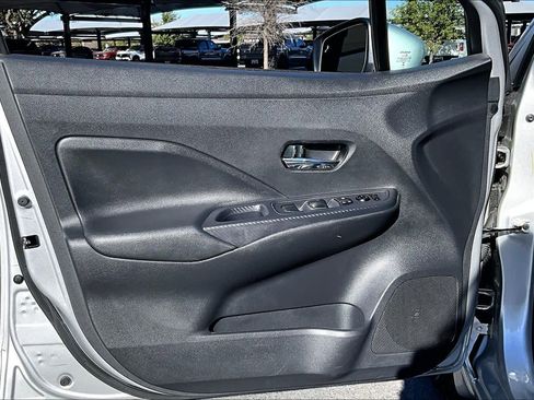 Used 2024 Nissan Versa SV w/ Trunk Package image 22