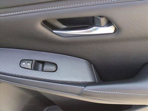 Used 2024 Nissan Sentra SV image 30