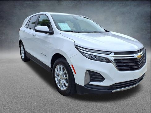 Used 2024 Chevrolet Equinox LT FWD image 4