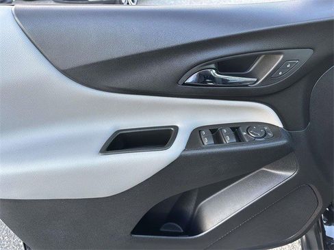 Certified 2024 Chevrolet Equinox LS image 15