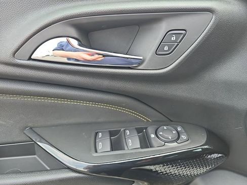 New 2026 Chevrolet Trax ACTIV w/ Sunroof Package FWD image 24