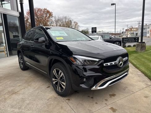New 2026 Mercedes-Benz GLA 250 4MATIC image 2