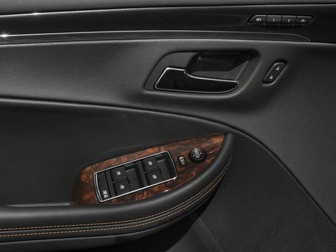 Used 2017 Chevrolet Impala Premier FWD image 23