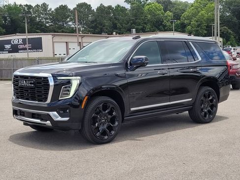 New 2026 GMC Yukon Denali w/ Denali Reserve Package AWD/4WD image 3